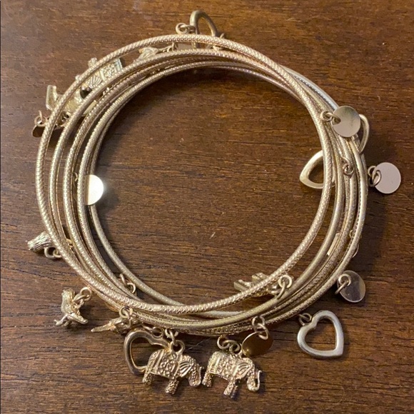 6 gold bangles. Elephants, birds, & heart charms - Picture 2 of 16